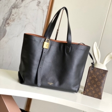 LV Shopping Bags